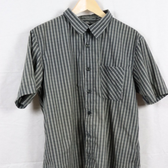 Oakley men's shirt - Picture 1 of 3